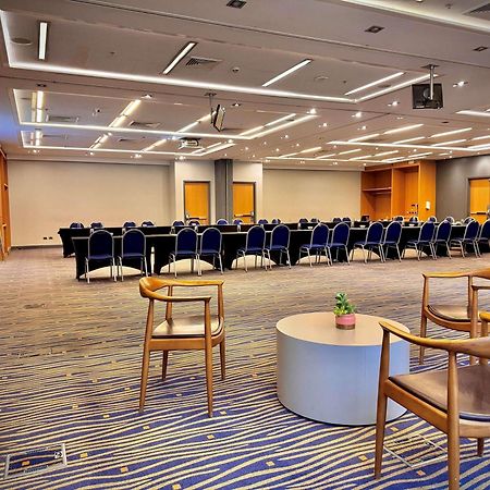 Novotel Santiago Vitacura Экстерьер фото