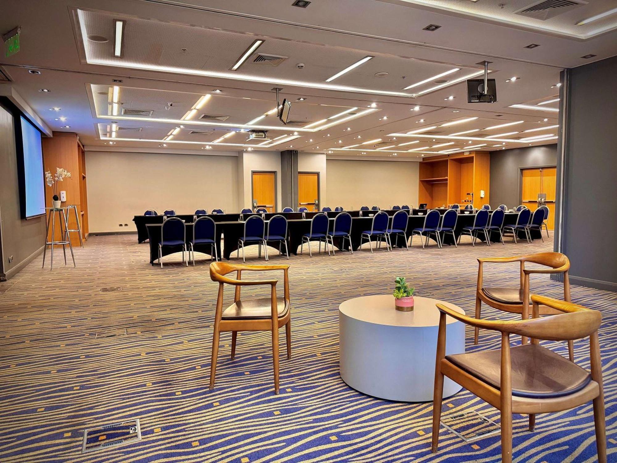 Novotel Santiago Vitacura Экстерьер фото