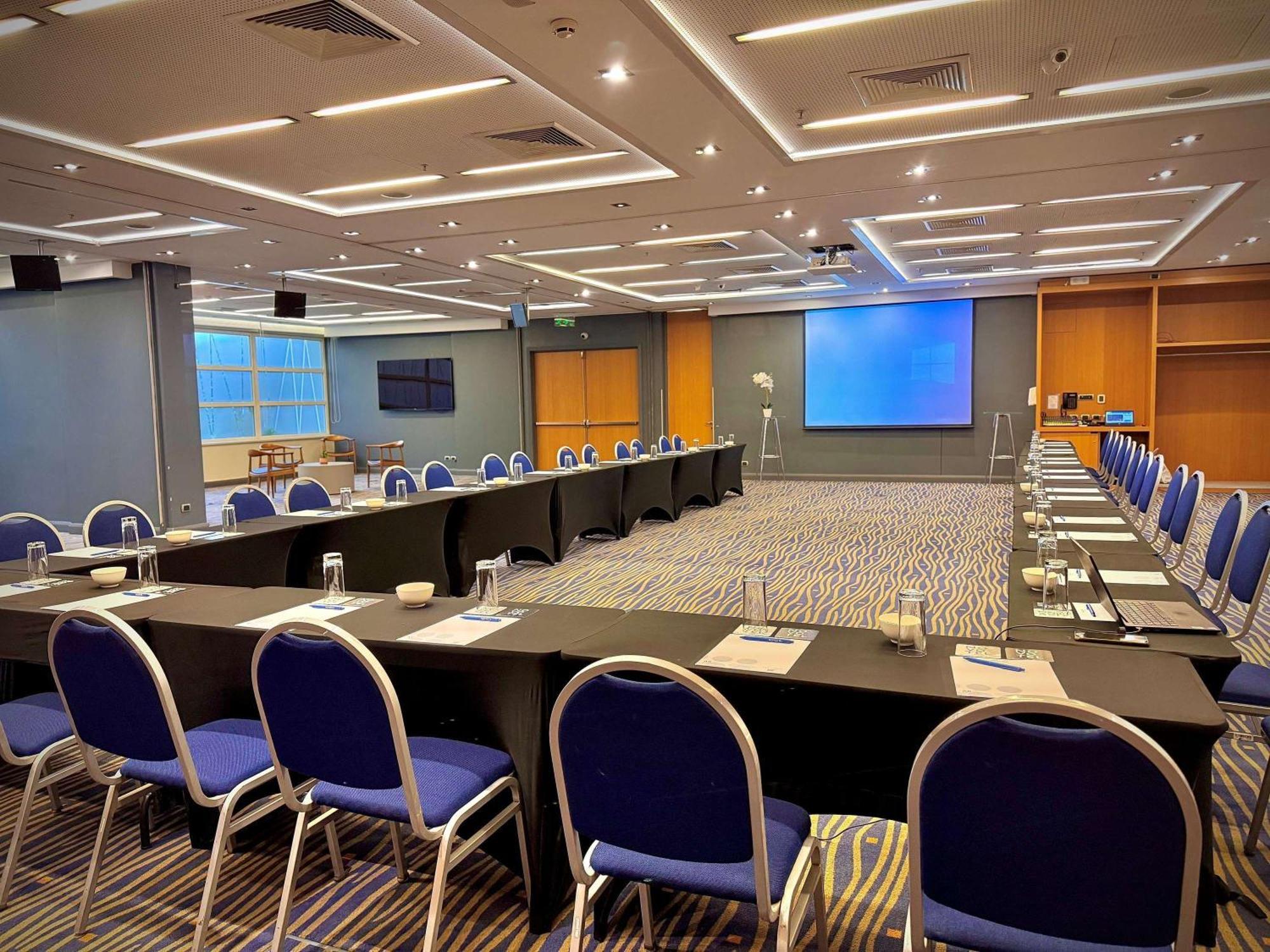 Novotel Santiago Vitacura Экстерьер фото