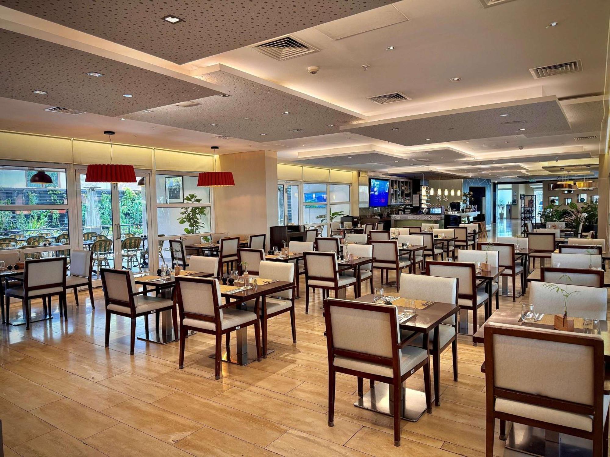 Novotel Santiago Vitacura Экстерьер фото