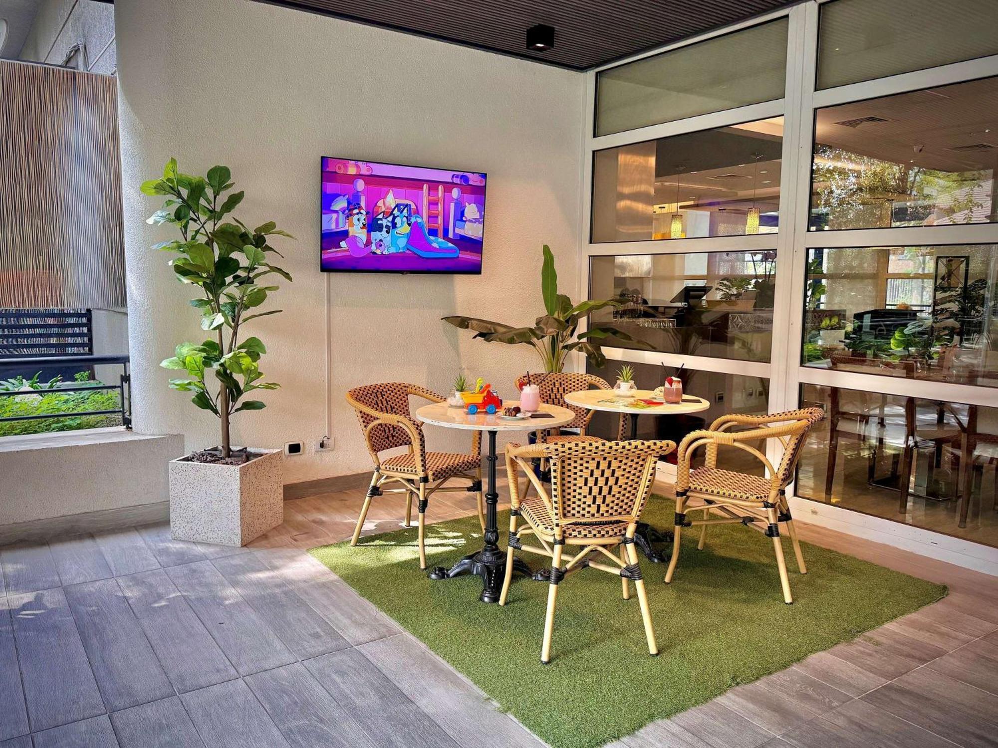 Novotel Santiago Vitacura Экстерьер фото