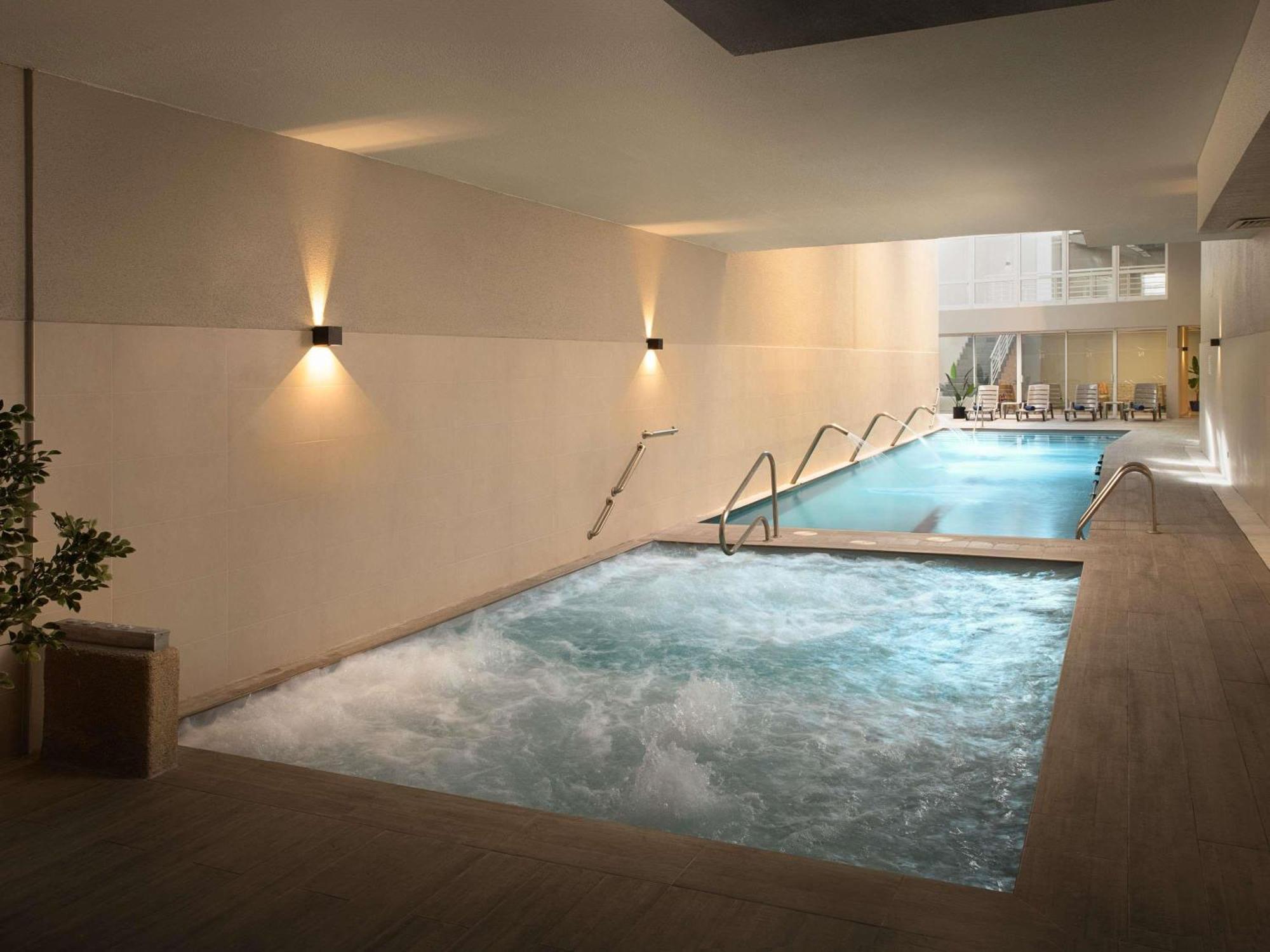 Novotel Santiago Vitacura Экстерьер фото